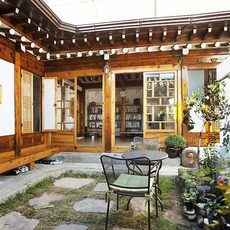 Vine Hanok Guesthouse Seoul Exterior foto
